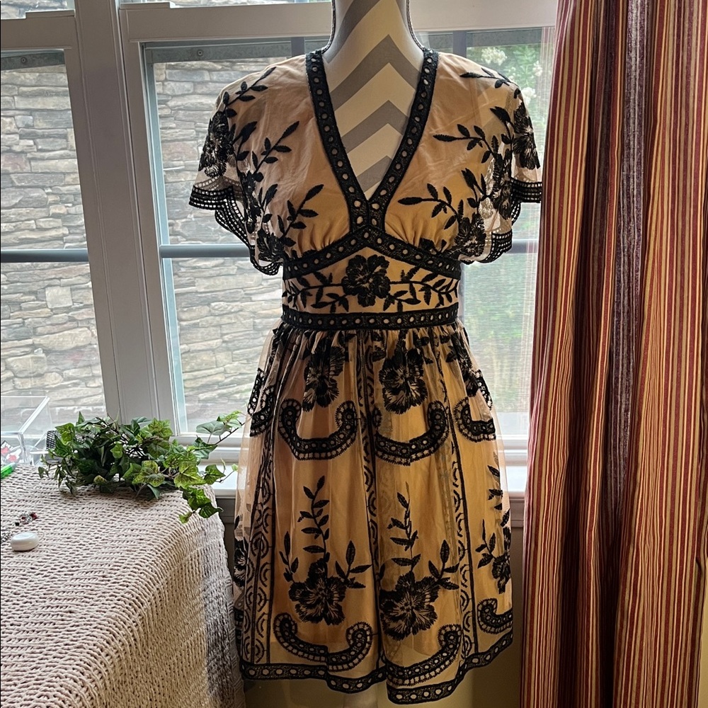 Altar'd State Black Floral Embroidered Mini Dress Size Small